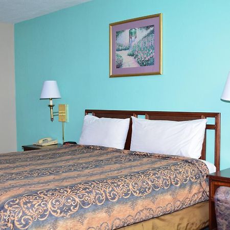 Red Carpet Inn And Suites Scranton Eksteriør bilde