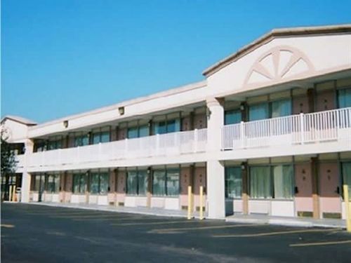 Red Carpet Inn And Suites Scranton Eksteriør bilde