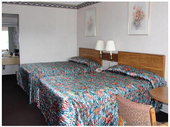 Red Carpet Inn And Suites Scranton Eksteriør bilde